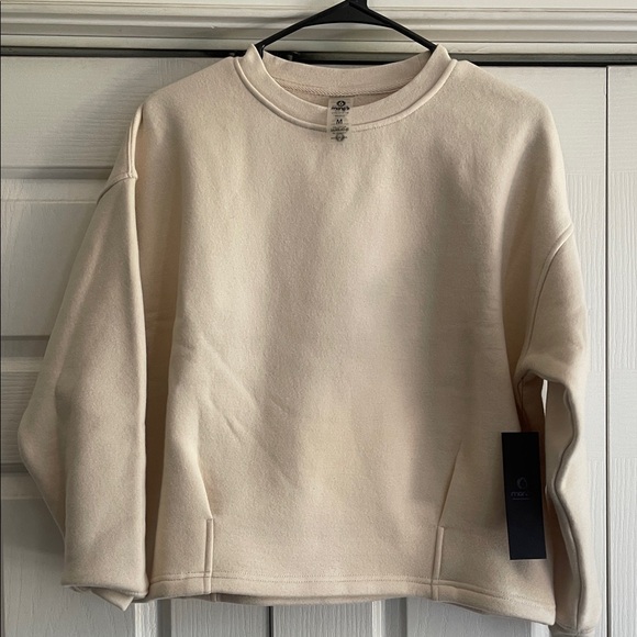 NWT cream Mono b sweatshirt, med - Picture 1 of 2